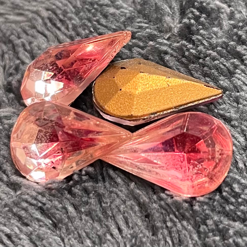 10 Vintage Pink Czech Givre Pear Glass Stones
