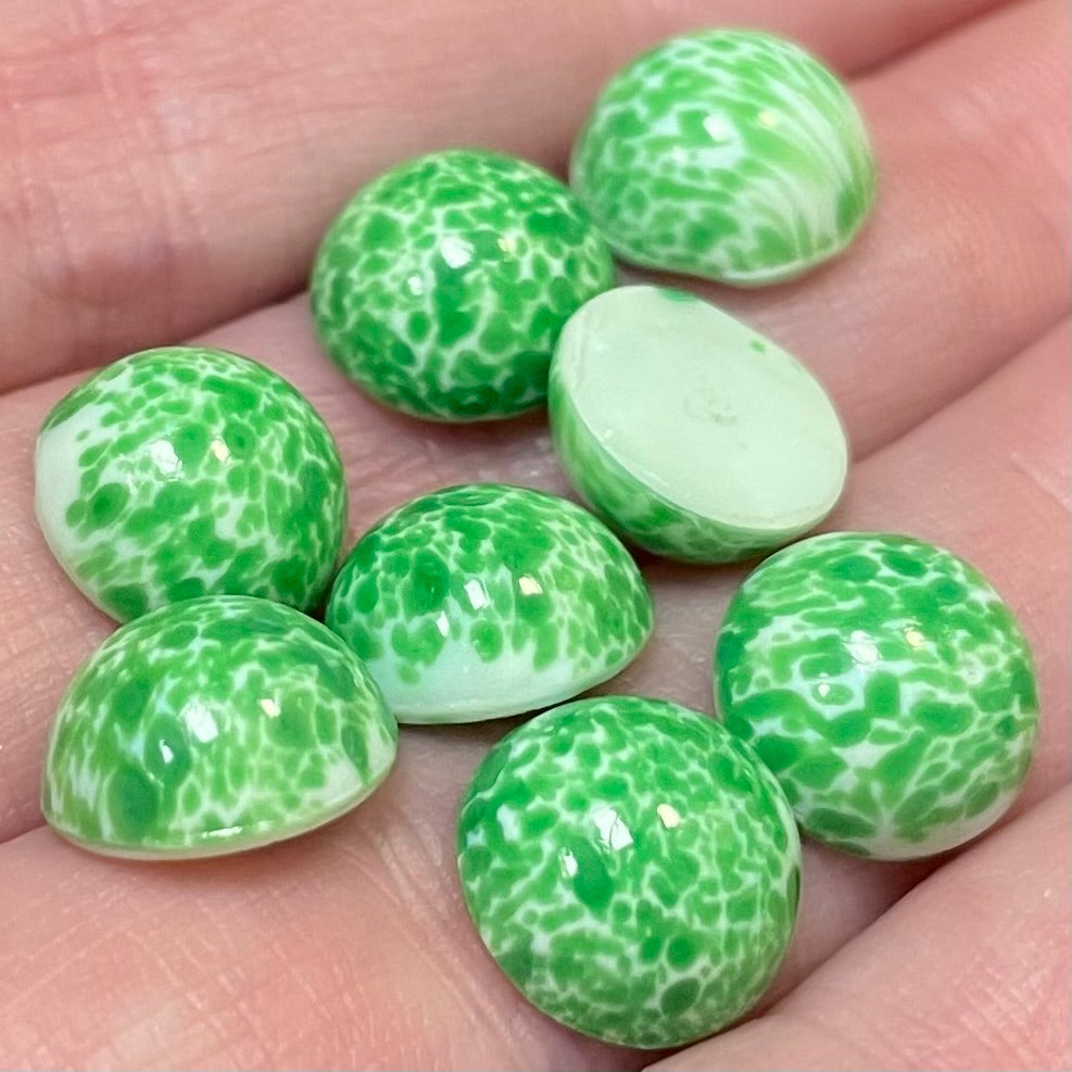 8 Vintage Green Japan Japan Mottled Round Glass Cabochons 10mm