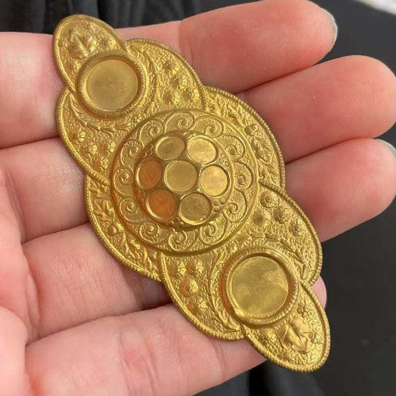1 Vintage Brass Art Deco Metal Stamping Stone Setting - Sea Beads