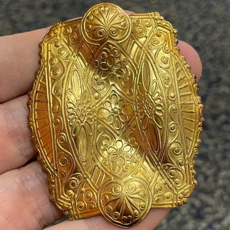 1 Vintage Brass Victorian Tapestry Large Stamping - Sea Beads
