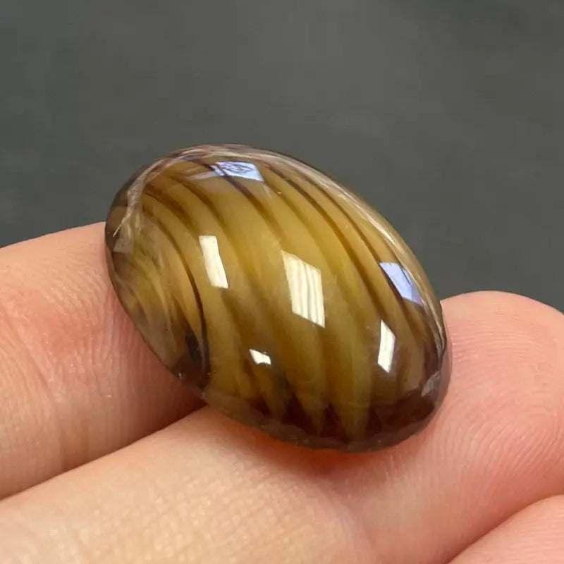 1 Vintage Brown Silky Caramel Oval Glass Cabochon - Sea Beads