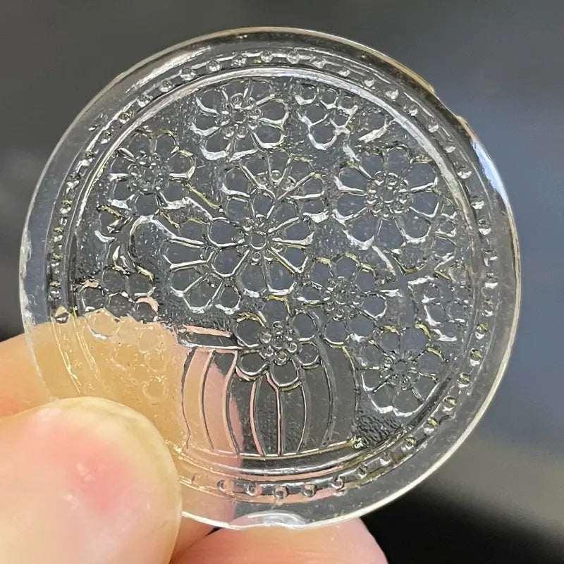 1 Vintage Clear Floral Intaglio Round Glass Cabochon - Sea Beads