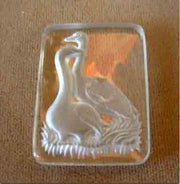1 Vintage Clear Intaglio Two Swans Glass Cabochon - Sea Beads