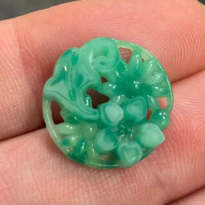 1 Vintage Green Jadeite Japan Floral Glass Cabochon - Sea Beads