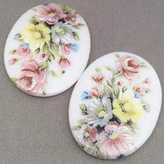 1 Vintage White Floral German Oval Glass Cabochon - Sea Beads