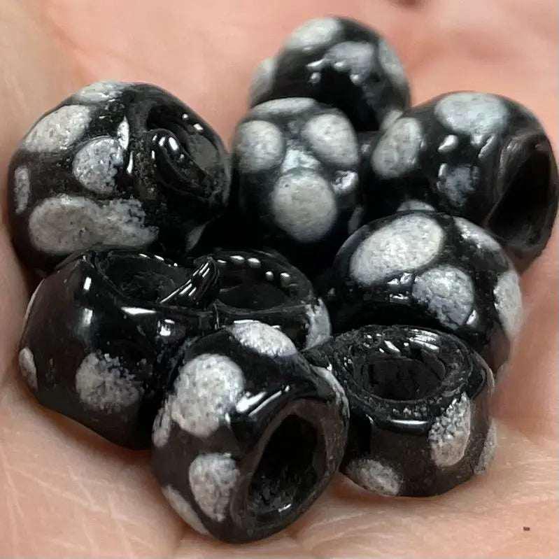 10 Vintage Black Silver Polka Dot Glass Beads - Sea Beads