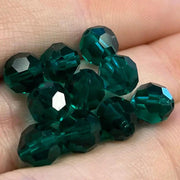 10 Vintage Green Emerald Round Swarovski Crystal Beads - Sea Beads