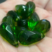 10 Vintage Green Gemstone Briolette Beads - Sea Beads
