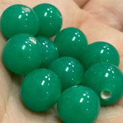 10 Vintage Green Jadeite Japan Opal Round Glass Beads - Sea Beads