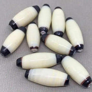 10 Vintage Handmade Creamy Ivory Oval Glass Beads - Sea Beads