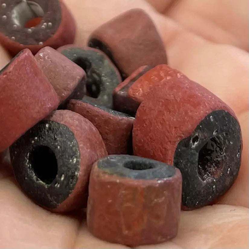 10 Vintage Handmade Reddish Brown African Beads - Sea Beads