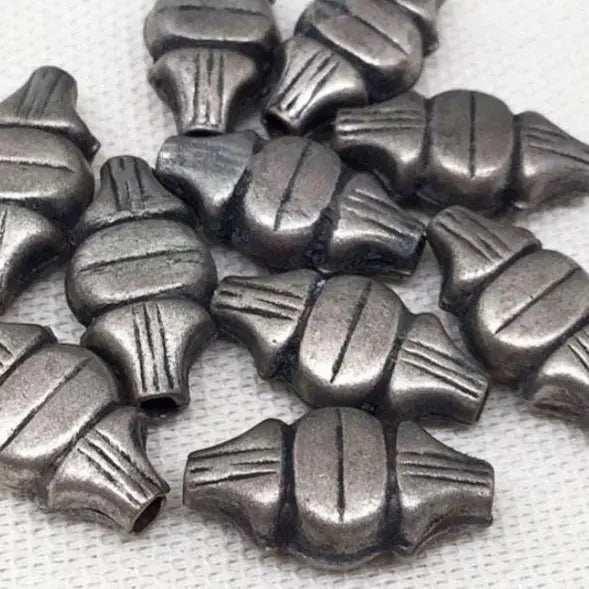 10 Vintage Silver Light Weight Metal Beads - Sea Beads