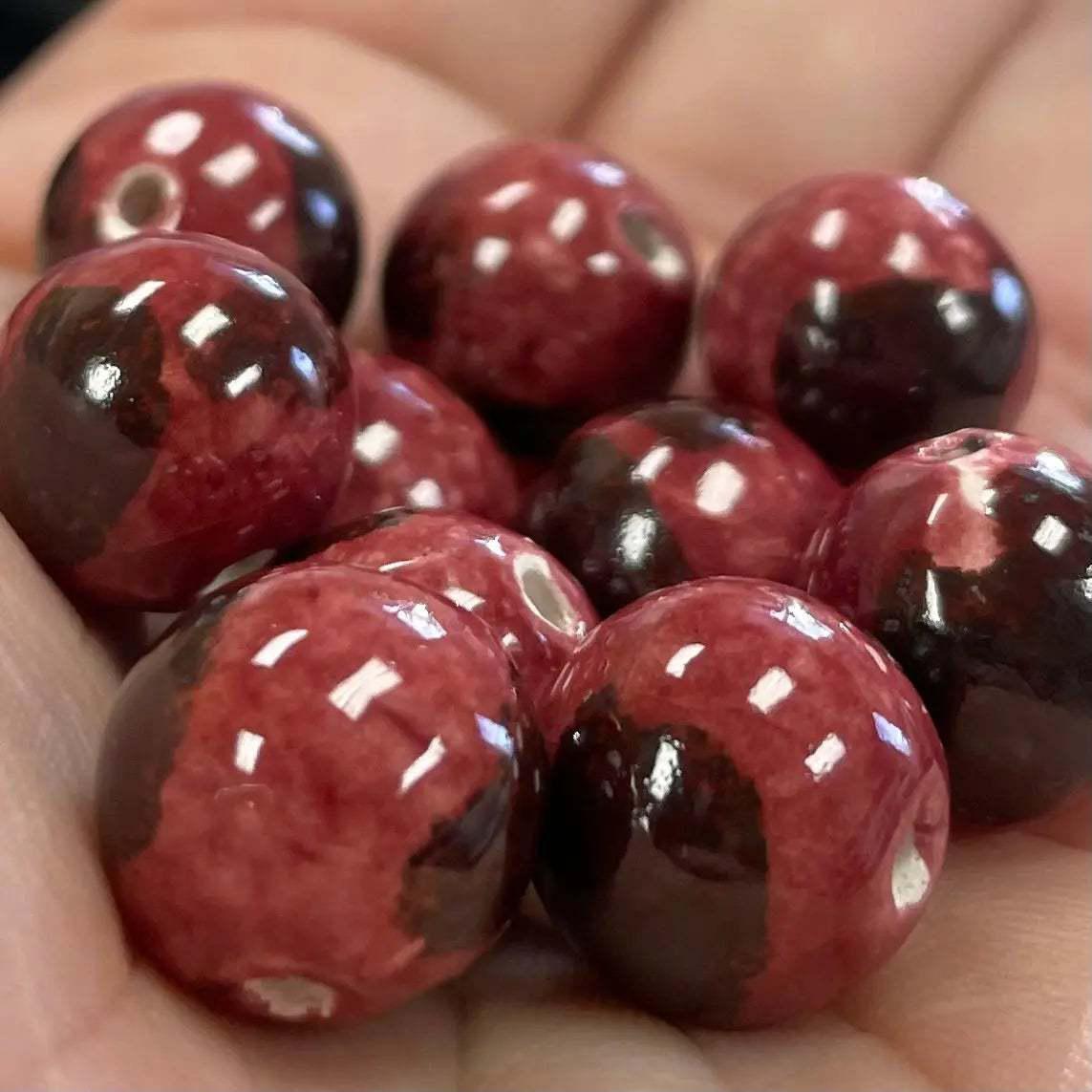 10 Vintage Pink Porcelain Round Beads - Sea Beads