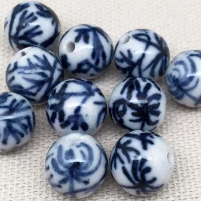10 Vintage White Blue Abstract Porcelain Beads - Sea Beads