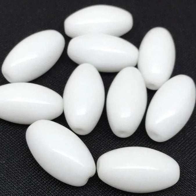 10 Vintage White Czech Oval Glass Beads - Sea Beads