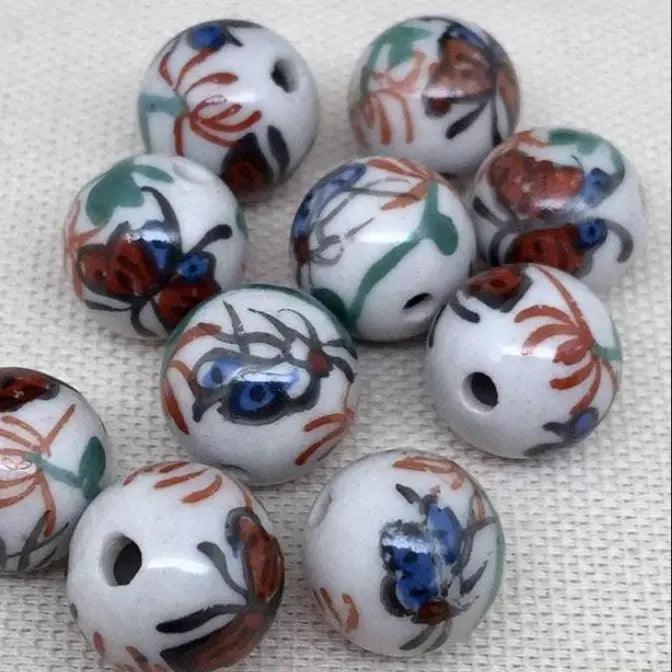 10 Vintage White Floral Butterfly Round Porcelain Beads - Sea Beads