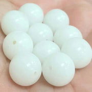 10 Vintage White Japan Opal Round Glass Beads - Sea Beads