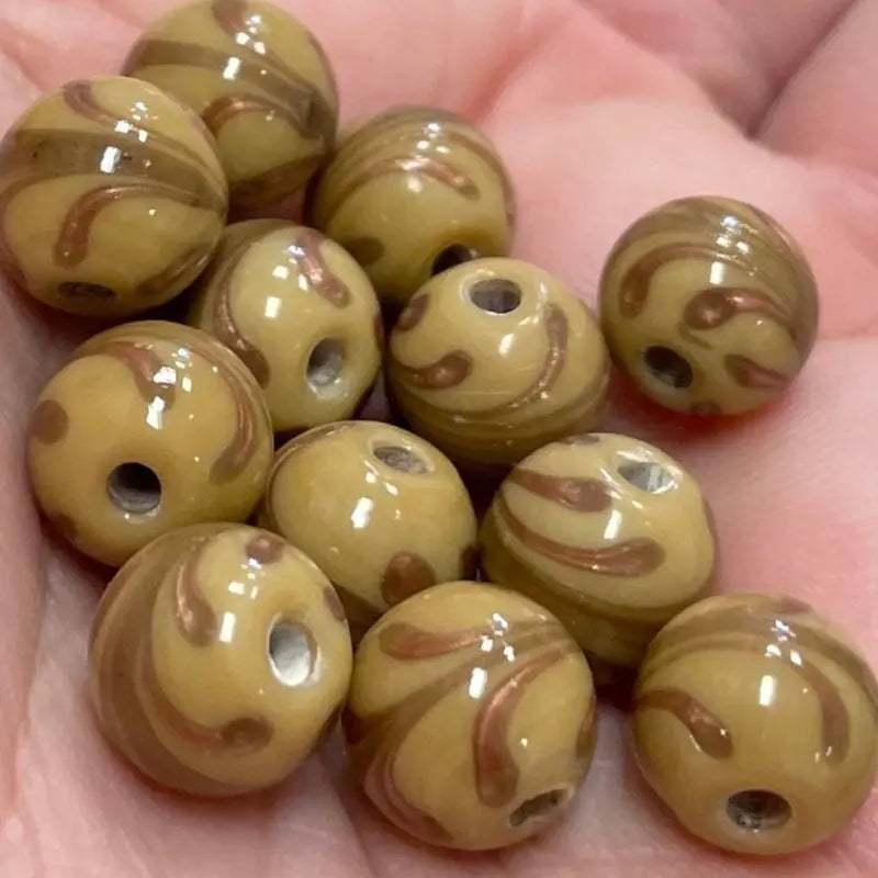 12 Vintage Beige Bronze Feathered Round Glass Beads - Sea Beads