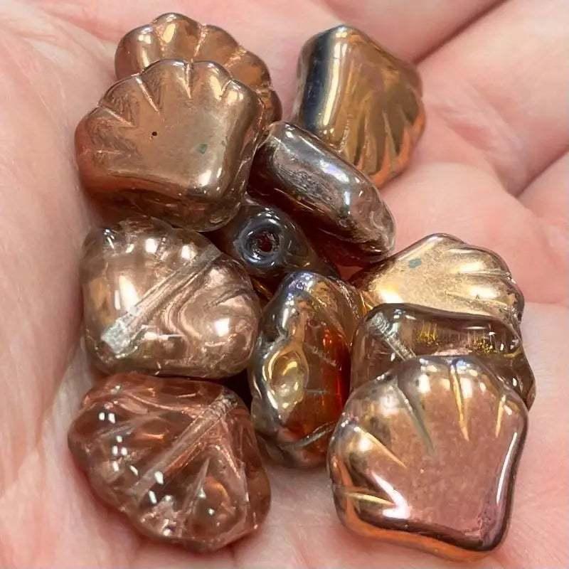 12 Vintage Copper Shell Glass Beads - Sea Beads