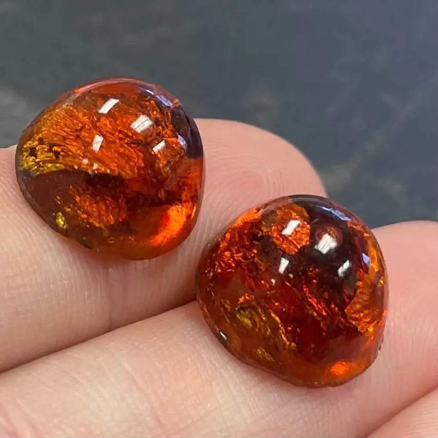 2 Vintage Amber Round Glass Cabochons #9133 - Sea Beads
