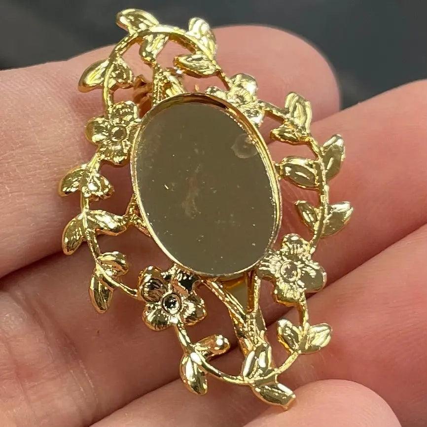 2 Vintage Gold Fancy Bezel Pins #9199 - Sea Beads