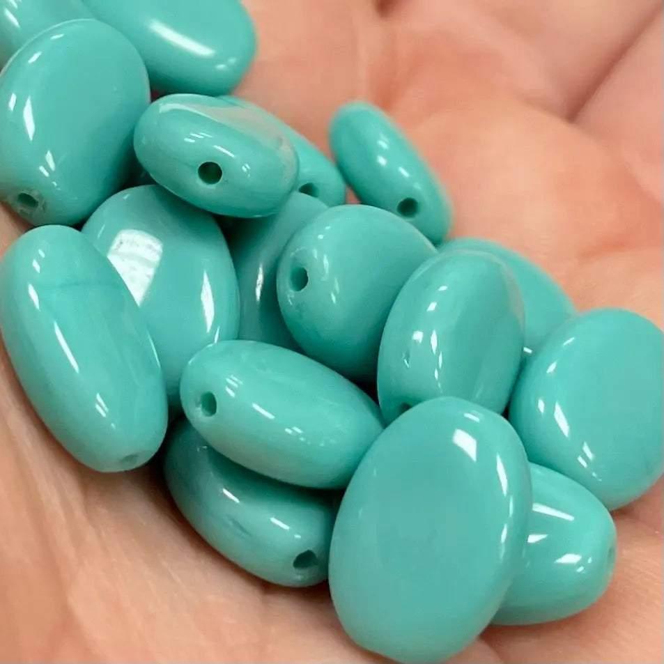 20 Vintage Green Turquoise Oval Glass Beads - Sea Beads