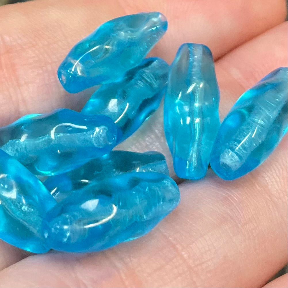 8 Vintage Blue Aqua Oval Japan Glass Beads