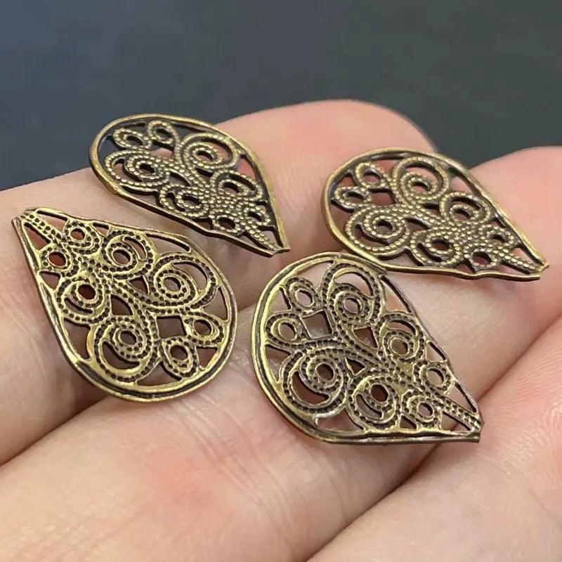 24 Vintage Gold Plated Antiqued Small Lacy Fan Shaped Leaves - Sea Beads