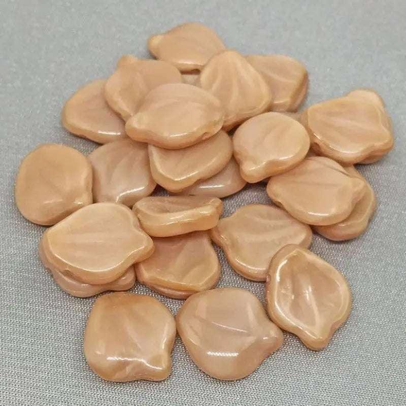 25 Beige Czech Petal Glass Beads - Sea Beads