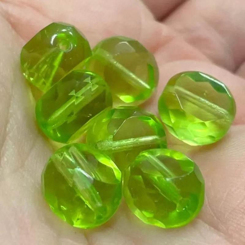 25 Green Apple Czech Coin Glass Beads - Sea Beads