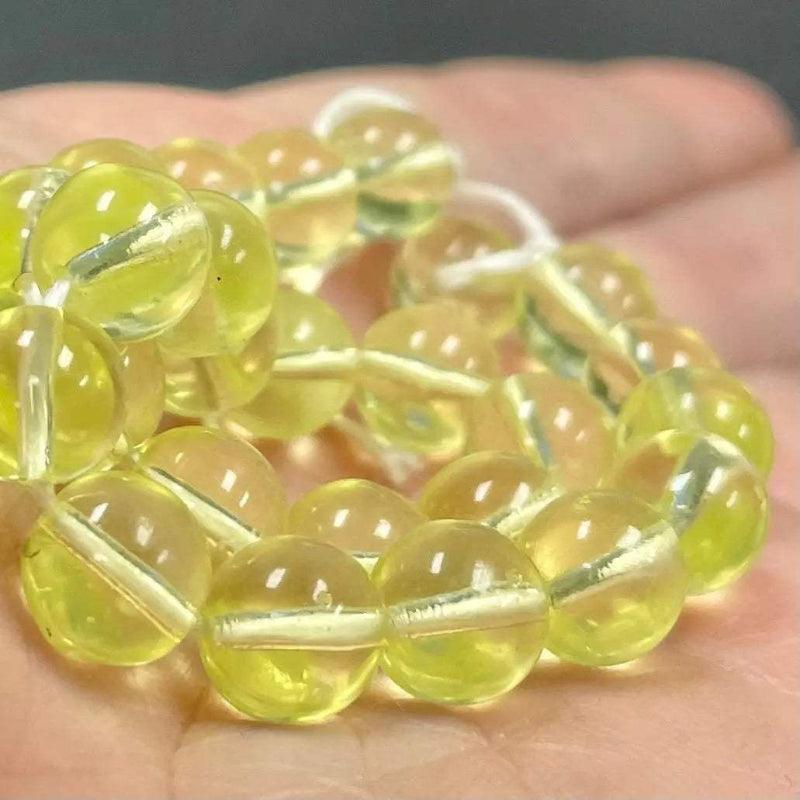 25 Yellow Jonquil Czech Round Glass Beads - Sea Beads
