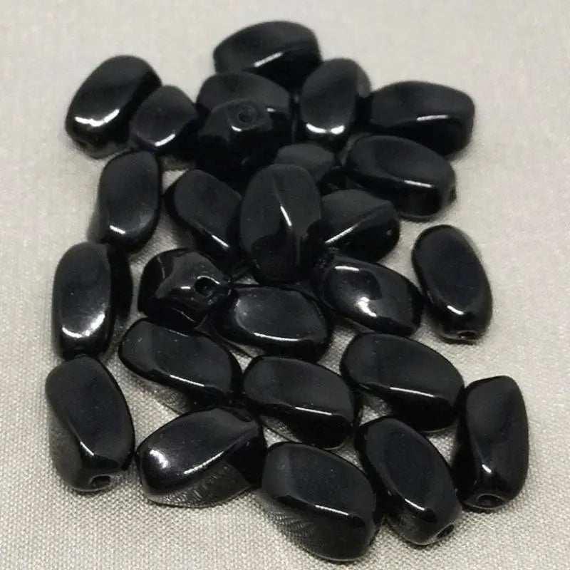 25 Vintage Black Twisted Oval Czech Glass Beads - Sea Beads