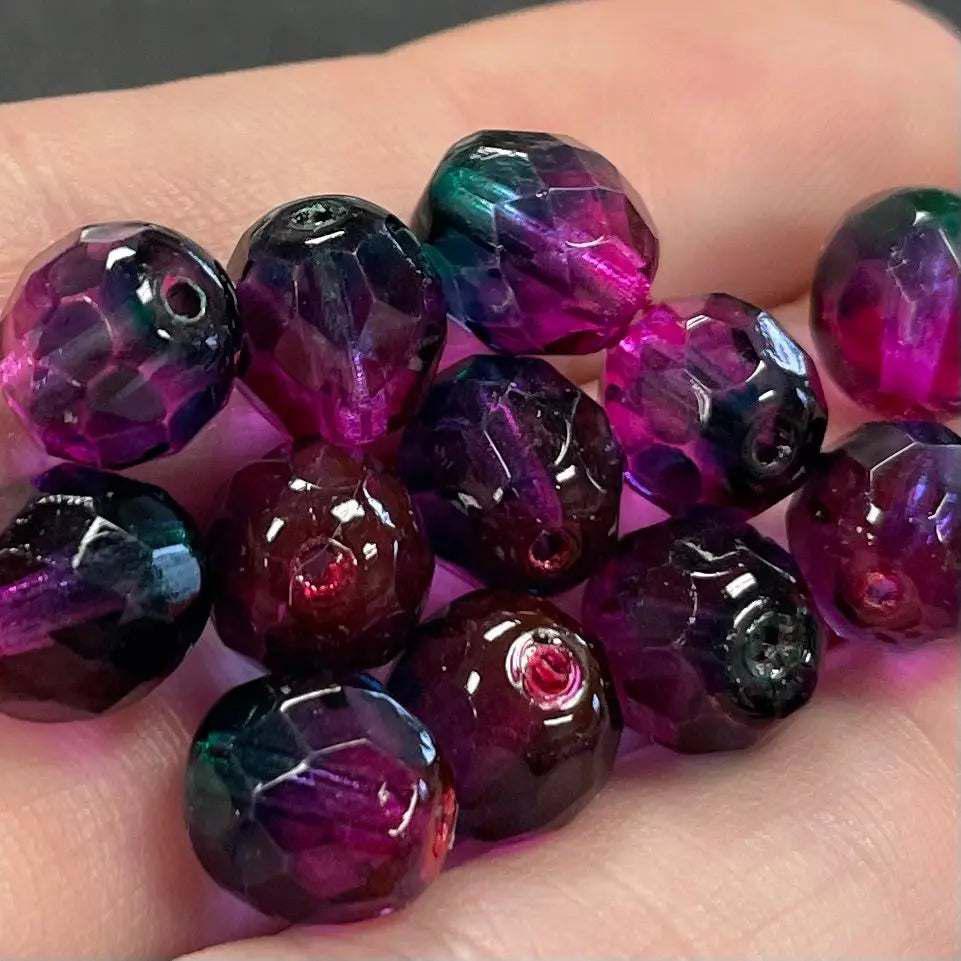 25 Vintage Czech Fuchsia Emerald Fire Polished Glass Beads - Sea Beads