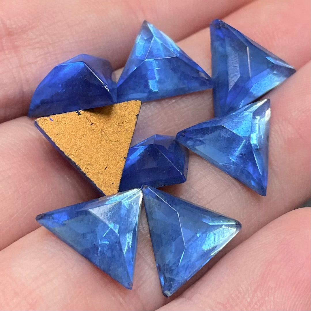 8 Vintage Blue Sapphire Triangle Glass Cabochons