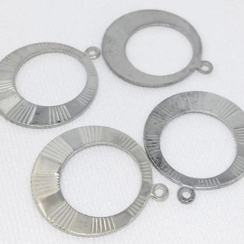 10 Vintage Silver Plated Hoop Metal Pendants - Sea Beads