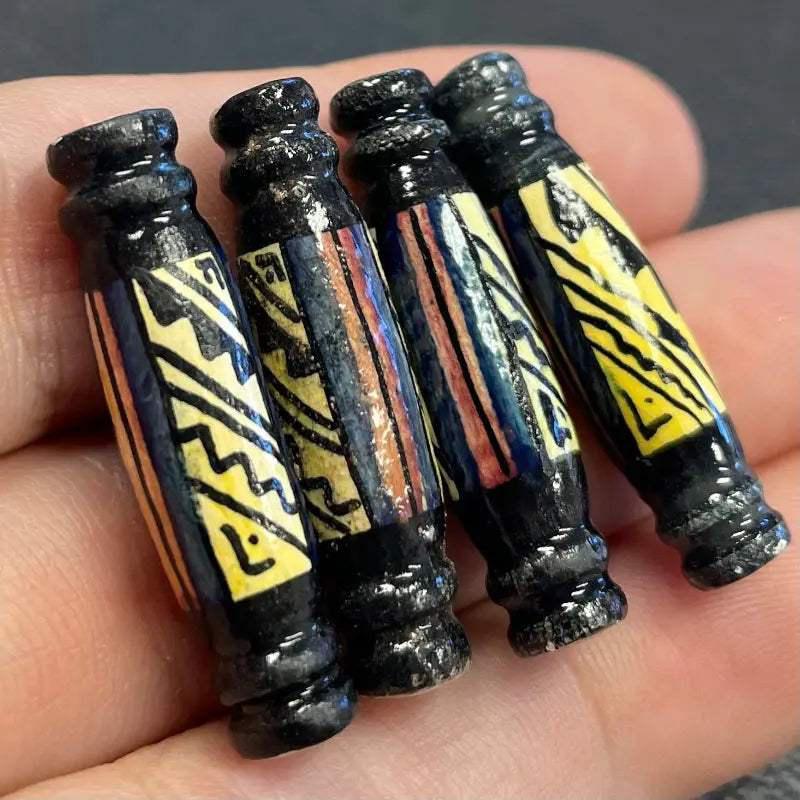 4 Vintage Black Yellow Peruvian Beads - Sea Beads