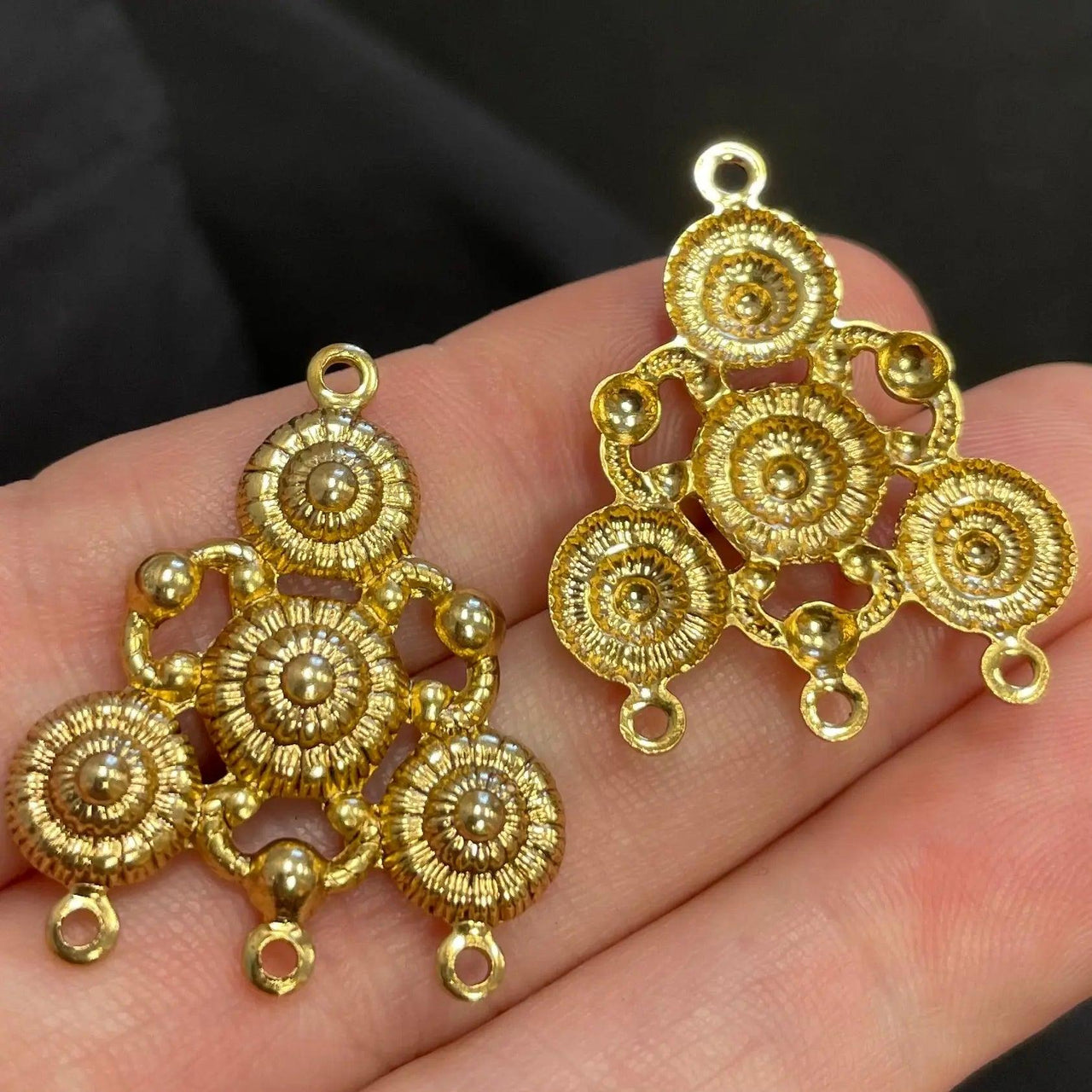 4 Vintage Gold Plated Fancy Connector Pendants - Sea Beads