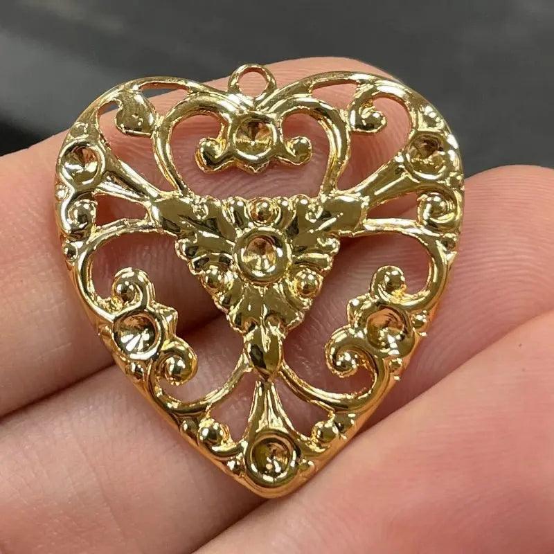 4 Vintage Gold Plated Heart Pendants - Sea Beads