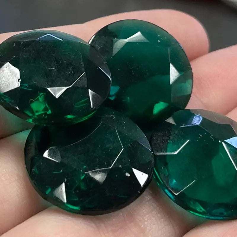 4 Vintage Green Emerald Round Glass Stones - Sea Beads