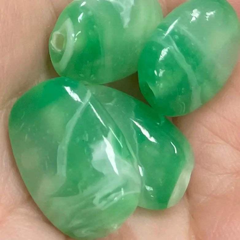 4 Vintage Green Green Oval Glass Beads - Sea Beads