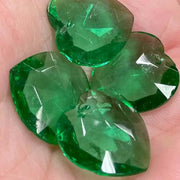 4 Vintage Green Heart Faceted Glass Charms - Sea Beads