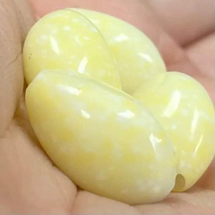 4 Vintage Yellow Japan Mottled Glass Beads - Sea Beads