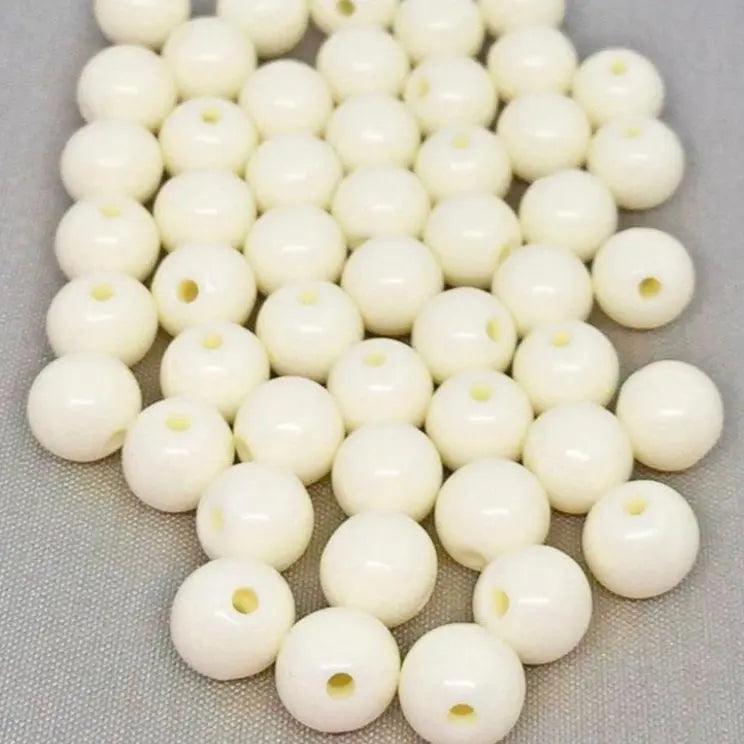 50 Vintage Ivory Lucite Round Beads - Sea Beads
