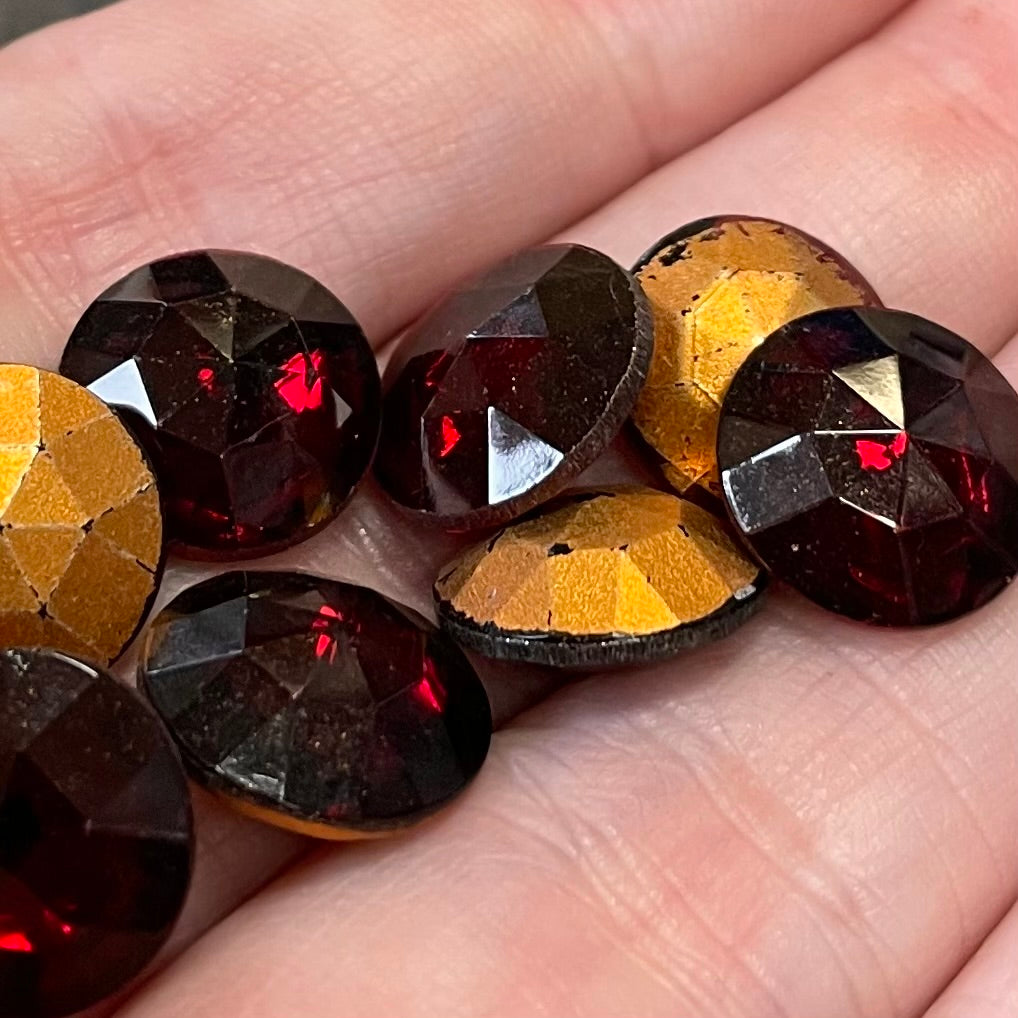 8 Vintage Red Siam Dark Faceted Round Glass Stones