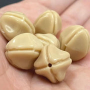 6 Vintage Beige Czech Oval Glass Beads - Sea Beads
