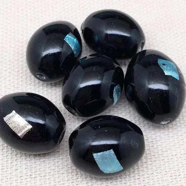 6 Vintage Black Foil Black Oval Glass Beads - Sea Beads