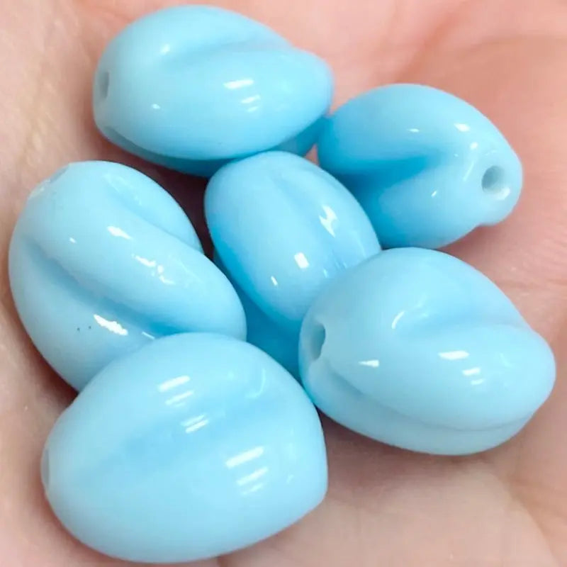 6 Vintage Blue Baby Japan Twist Glass Beads, light blue 14x8mm.
