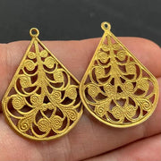 6 Vintage Brass Lacy Fan Metal Pendants - Sea Beads