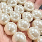 6 Vintage Cream Napier Japan Lucite Round Beads - Sea Beads
