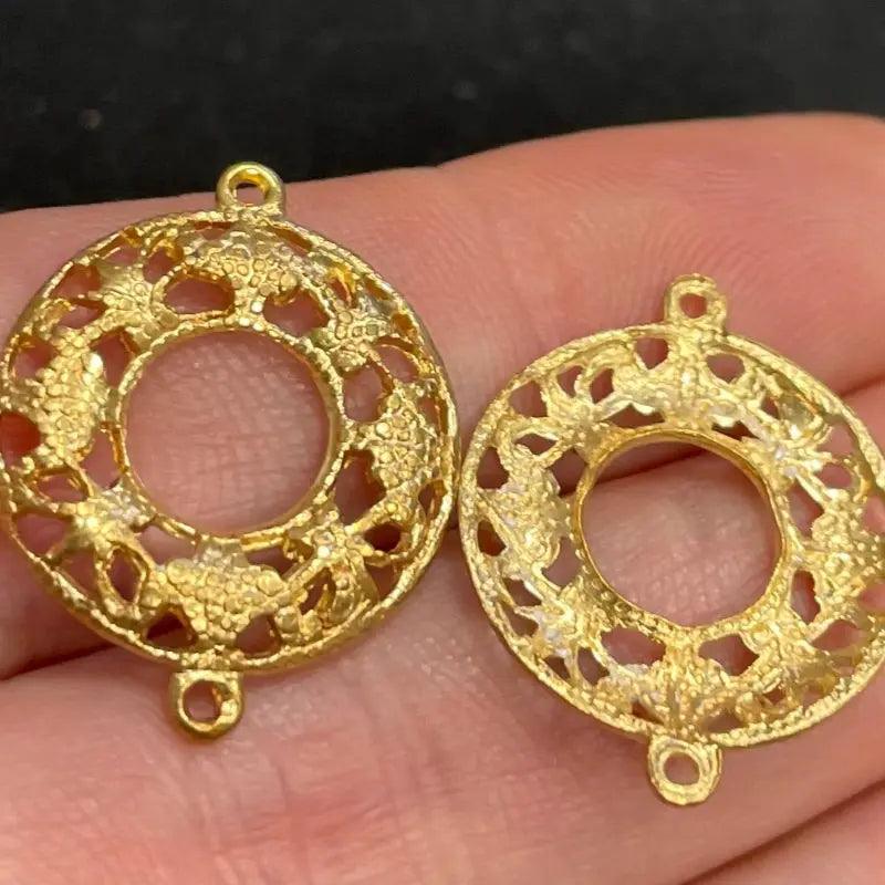 6 Vintage Gold Round Filigree Metal Connectors - Sea Beads